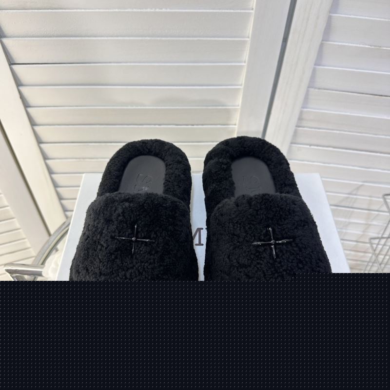 Other Slippers